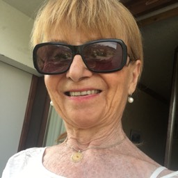 Paulette69